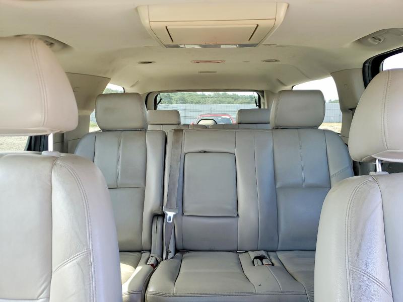 2011 Chevrolet Suburban მანქანა იყიდება აუქციონზე, vin: 1GNSKJE38BR295141, აუქციონის ნომერი: 54915716