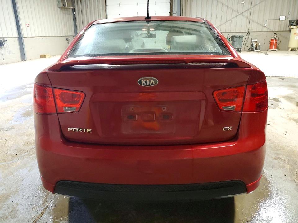 2012 Kia Forte მანქანა იყიდება აუქციონზე, vin: KNAFU4A27C5469502, აუქციონის ნომერი: 53252766