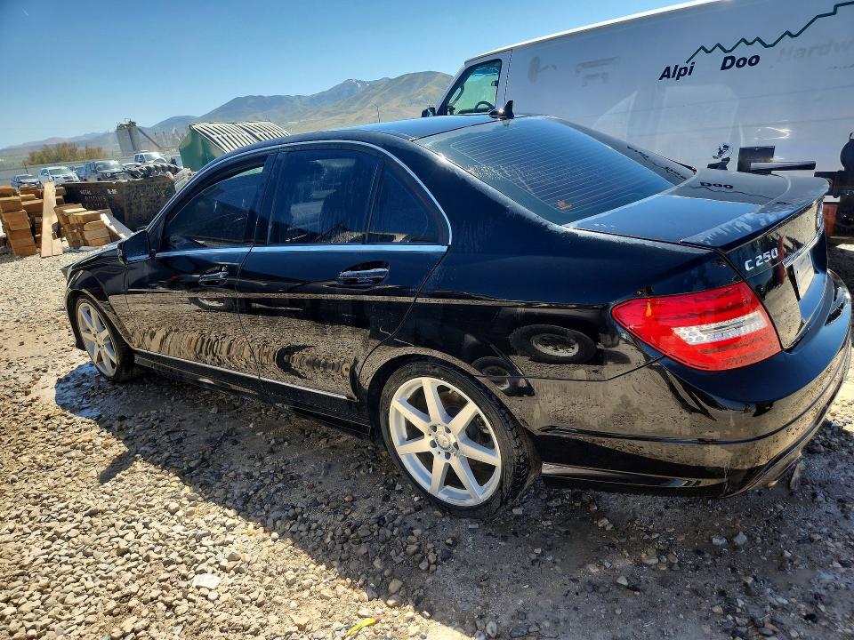 Продаж на аукціоні авто 2013 Mercedes-benz C, vin: WDDGF4HB9DR263783, номер лоту: 53287756