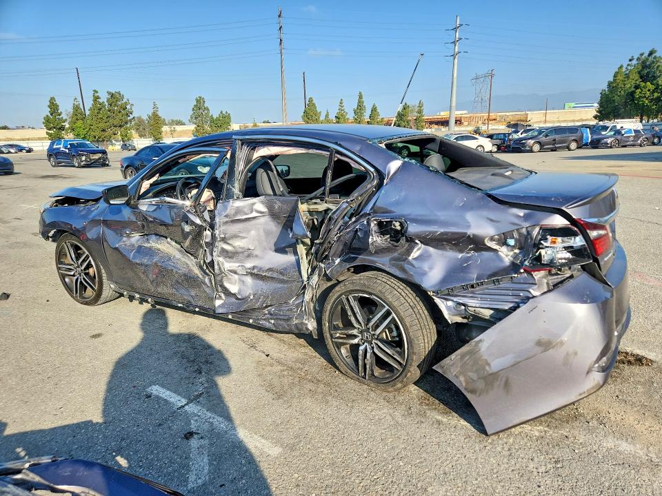 Aukcja sprzedaży 2017 Honda Accord, vin: 1HGCR2F53HA281218, numer aukcji: 51917596
