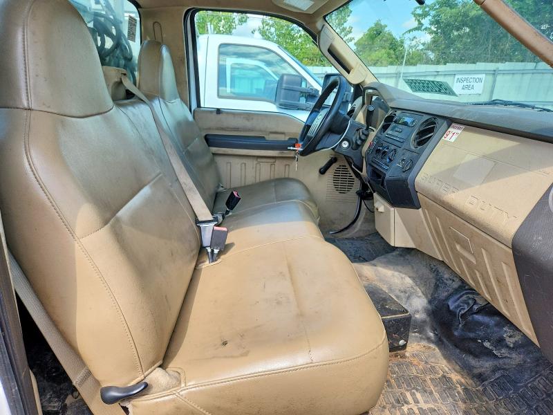 52465566 :رقم المزاد ، 1FDSF30588EC23000 vin ، 2008 Ford F350 مزاد بيع