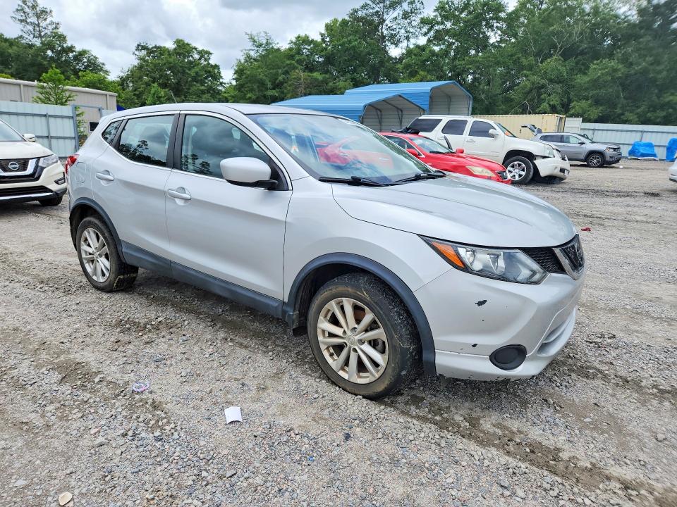 2018 Nissan Rogue Sport მანქანა იყიდება აუქციონზე, vin: JN1BJ1CR0JW287072, აუქციონის ნომერი: 54990666