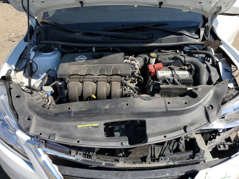 2015 Nissan Sentra მანქანა იყიდება აუქციონზე, vin: 3N1AB7APXFY298870, აუქციონის ნომერი: 52663976