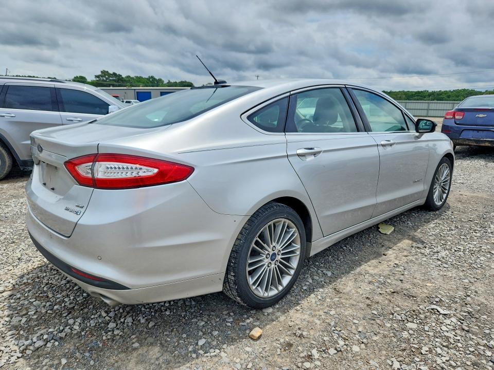 55350056 :رقم المزاد ، 3FA6P0LUXER372818 vin ، 2014 Ford Fusion مزاد بيع