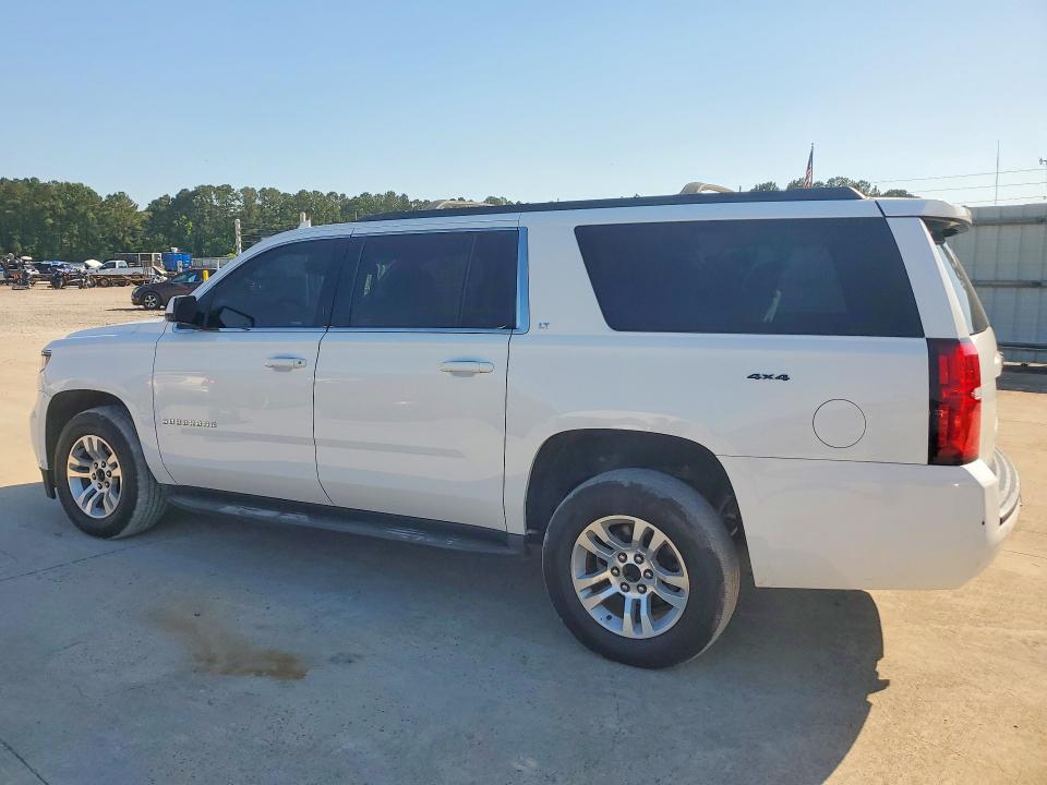 2017 Chevrolet Suburban მანქანა იყიდება აუქციონზე, vin: 1GNSKHKC3HR303121, აუქციონის ნომერი: 53774796