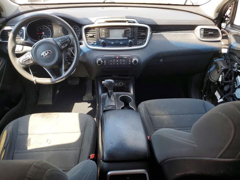 53531256 :رقم المزاد ، 5XYPGDA36HG244784 vin ، 2017 Kia Sorento مزاد بيع