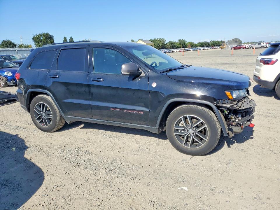 53599906 :رقم المزاد ، 1C4RJFLT5JC342539 vin ، 2018 Jeep Grand Cherokee مزاد بيع