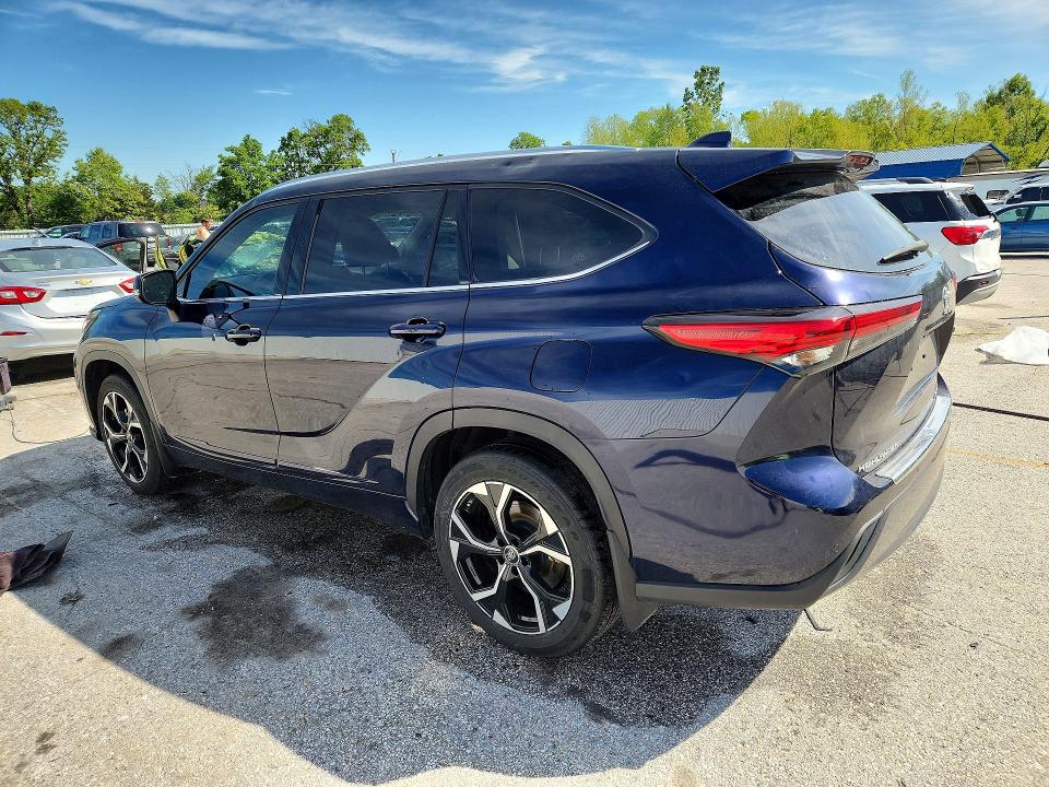 2020 Toyota Highlander მანქანა იყიდება აუქციონზე, vin: 5TDDZRBH5LS036153, აუქციონის ნომერი: 52044166