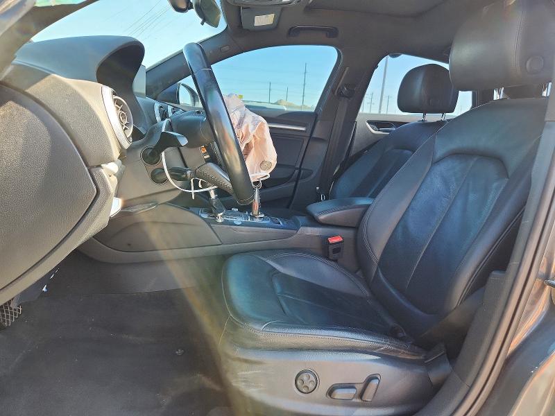 2017 Audi A3 მანქანა იყიდება აუქციონზე, vin: WAUAUGFF1H1041978, აუქციონის ნომერი: 53316006