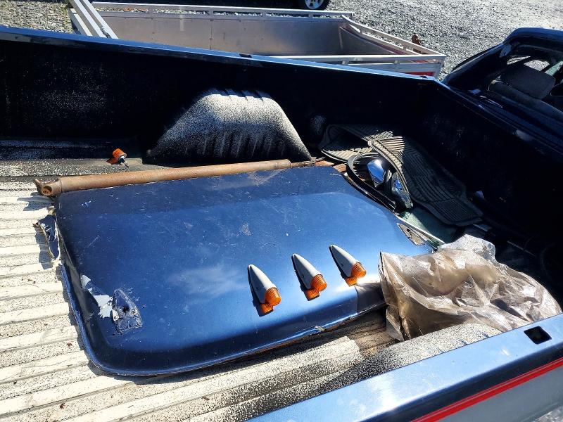 53353526 :رقم المزاد ، 1B7KM26C4NS599250 vin ، 1992 Dodge W-series مزاد بيع