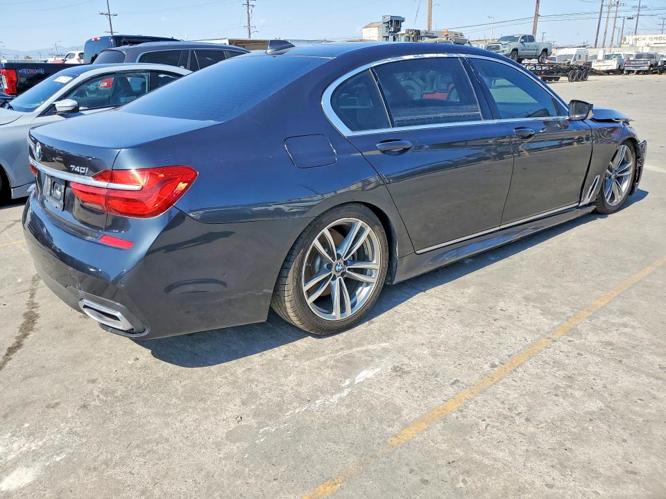 2019 Bmw 740 მანქანა იყიდება აუქციონზე, vin: WBA7E4C51KGV28667, აუქციონის ნომერი: 54635186