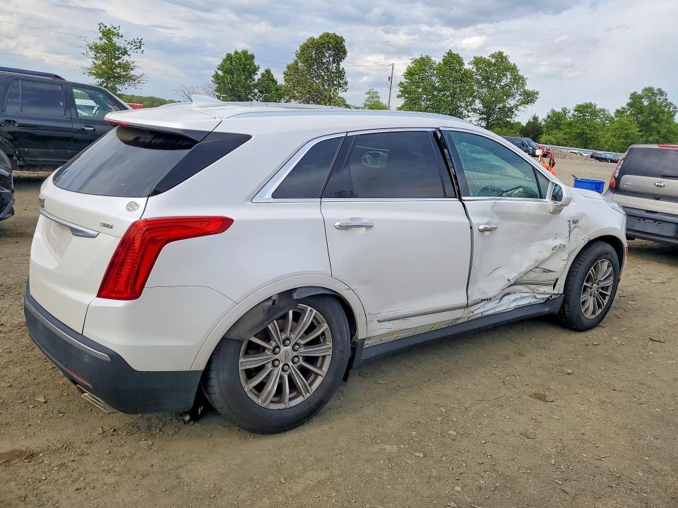 2017 Cadillac Xt5 მანქანა იყიდება აუქციონზე, vin: 1GYKNBRS9HZ231636, აუქციონის ნომერი: 53620196