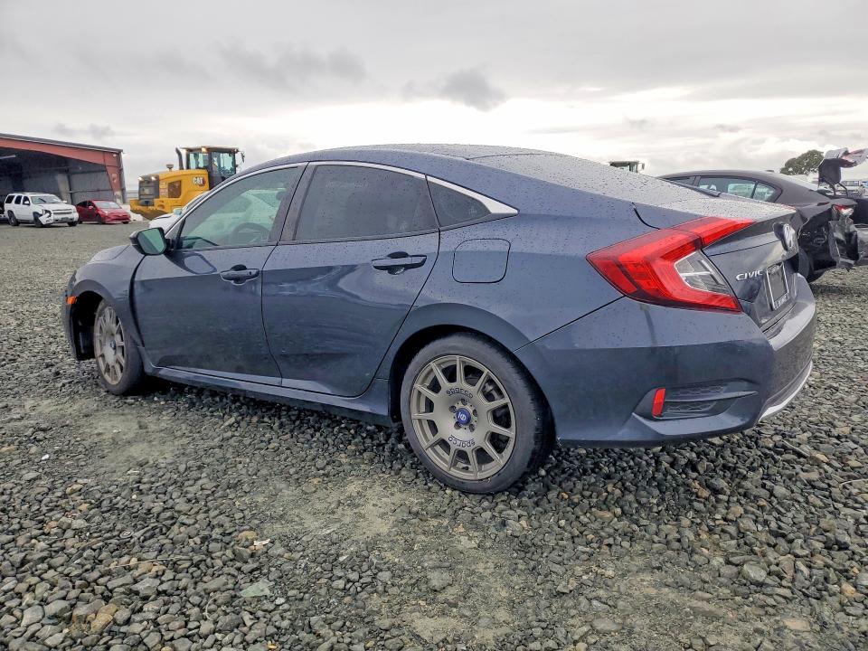 52553466 :رقم المزاد ، 19XFC2F63KE207694 vin ، 2019 Honda Civic مزاد بيع