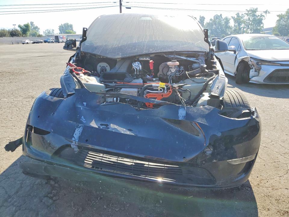 54465456 :رقم المزاد ، 7SAYGDEF7NF407781 vin ، 2022 Tesla Model Y مزاد بيع