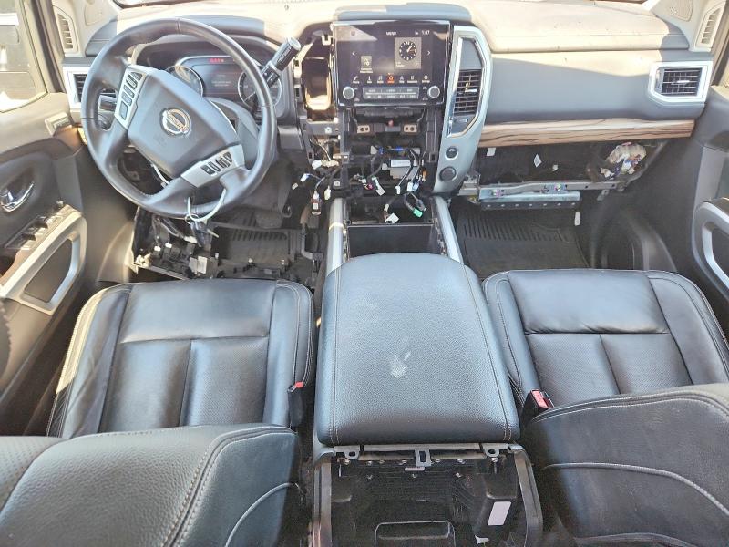 53279146 :رقم المزاد ، 1N6AA1EDXLN509570 vin ، 2020 Nissan Titan مزاد بيع