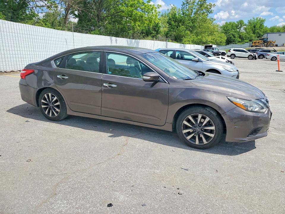 2016 Nissan Altima მანქანა იყიდება აუქციონზე, vin: 1N4AL3AP7GC198812, აუქციონის ნომერი: 52025486