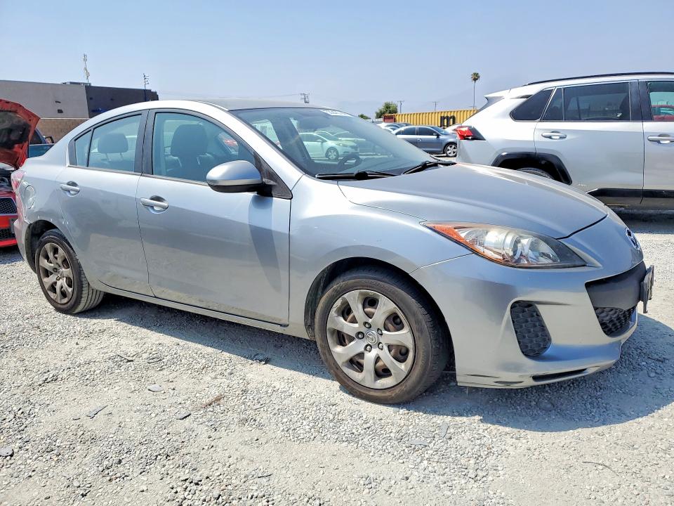 2013 Mazda 3 მანქანა იყიდება აუქციონზე, vin: JM1BL1TG7D1837469, აუქციონის ნომერი: 53940726
