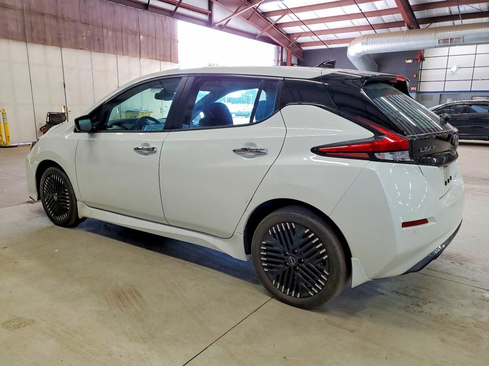 54698036 :رقم المزاد ، 1N4CZ1CVXRC556947 vin ، 2024 Nissan Leaf مزاد بيع