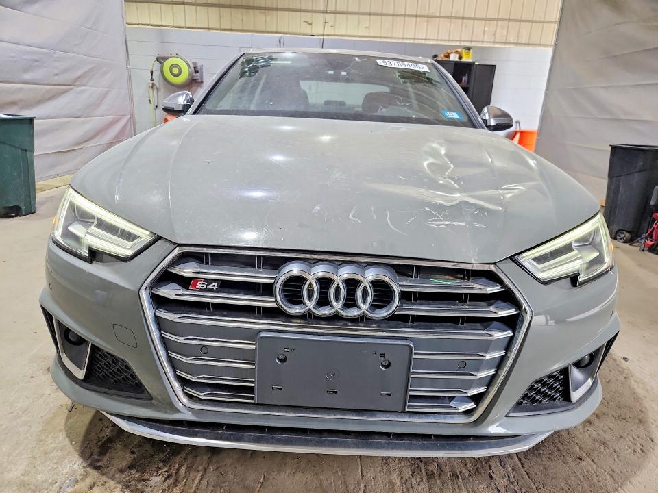 53785496 :رقم المزاد ، WAUB4AF49KA003731 vin ، 2019 Audi S4 مزاد بيع