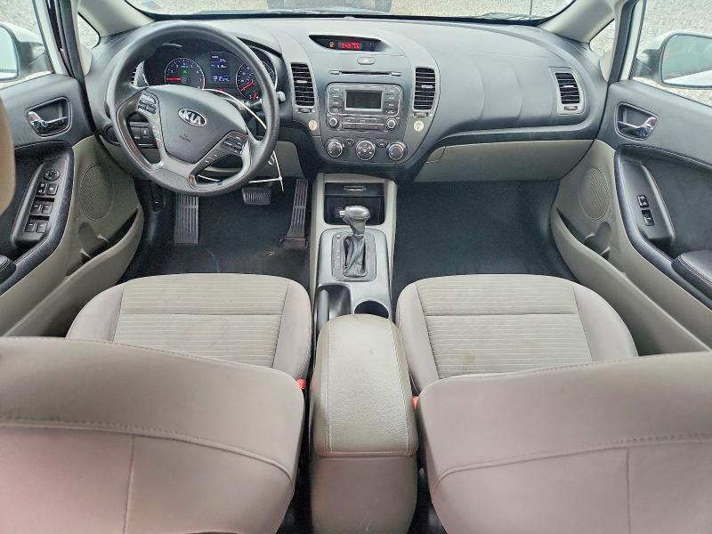 2014 Kia Forte მანქანა იყიდება აუქციონზე, vin: KNAFX4A65E5208480, აუქციონის ნომერი: 54678296
