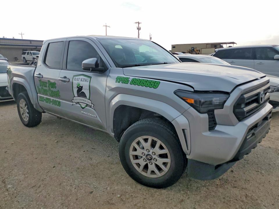 54621706 :رقم المزاد ، 3TMKB5FN0SM034572 vin ، 2025 Toyota Tacoma مزاد بيع