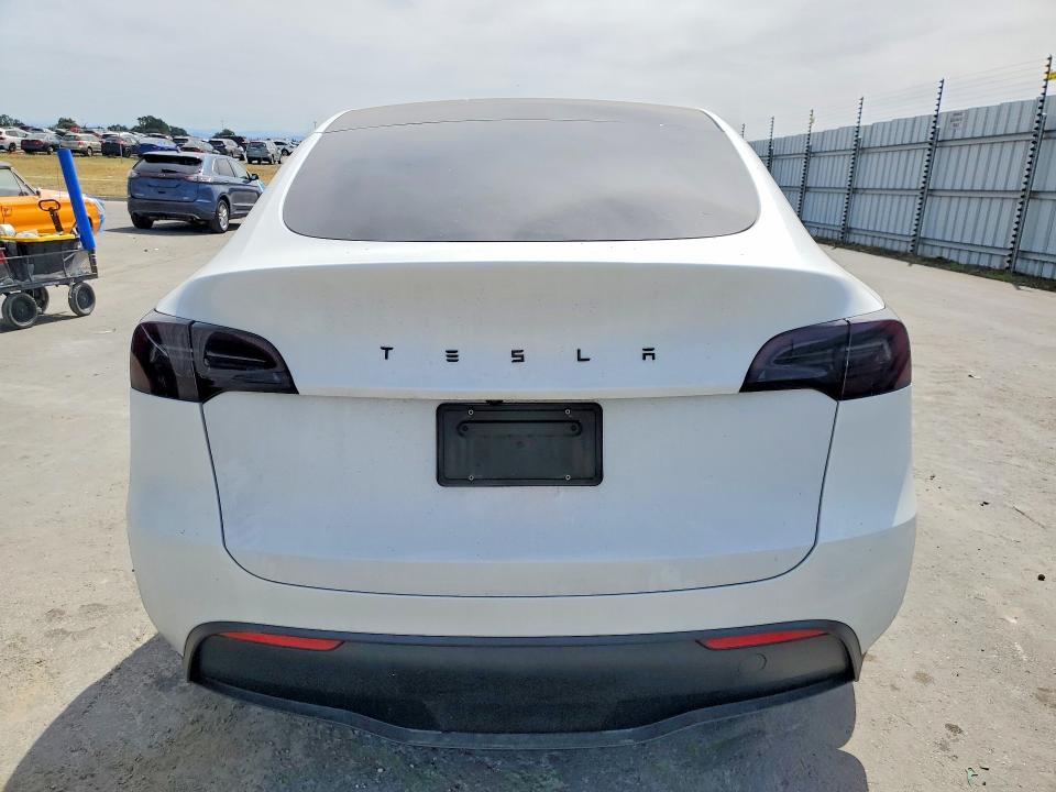 2023 Tesla Model Y მანქანა იყიდება აუქციონზე, vin: 7SAYGDEE8PF909564, აუქციონის ნომერი: 53752736