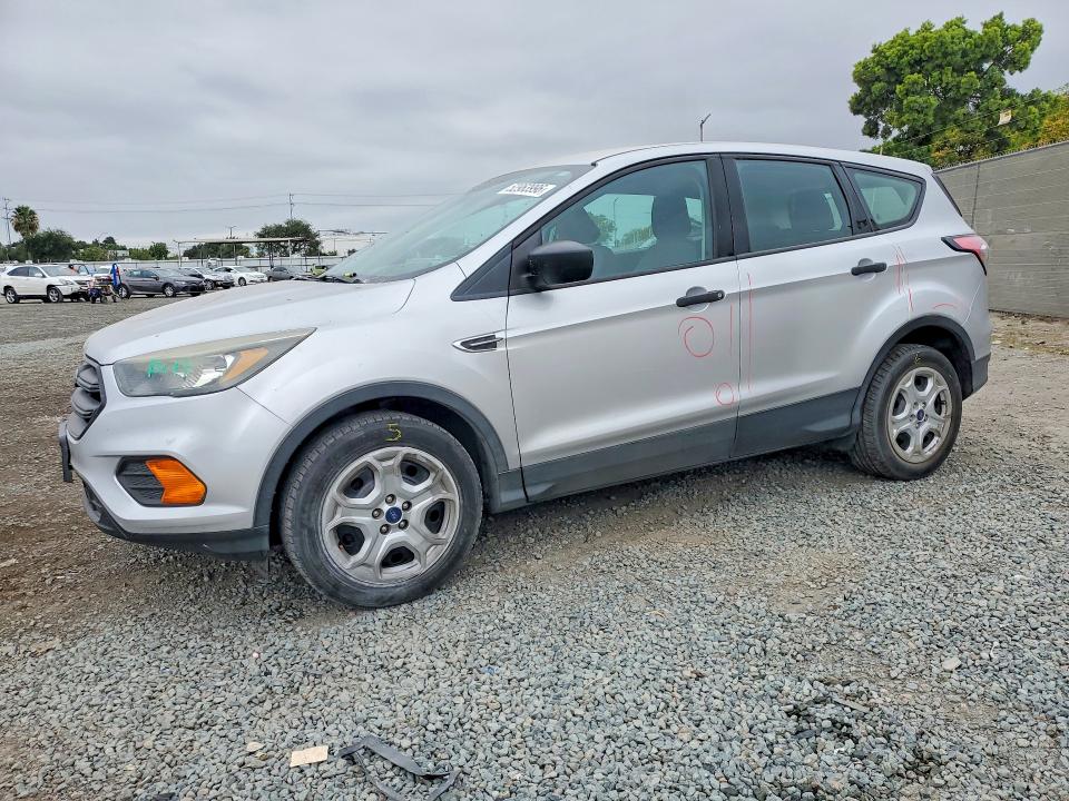 Auction sale of the 2018 Ford Escape, vin: 1FMCU0F78JUB84213, lot number: 52963996
