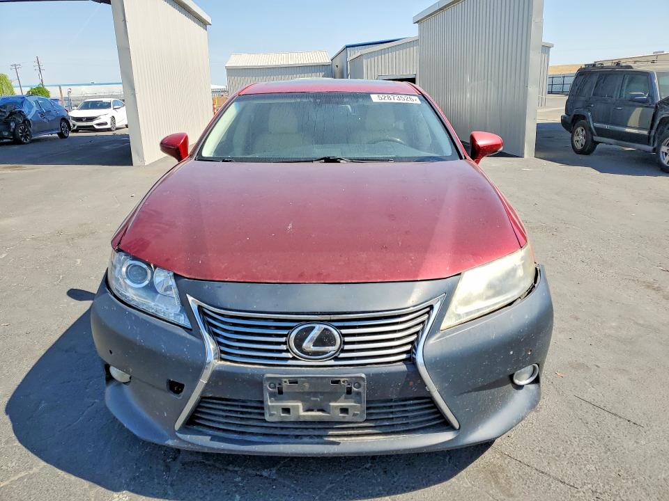 52873526 :رقم المزاد ، JTHBK1GG7D2029760 vin ، 2013 Lexus Es مزاد بيع