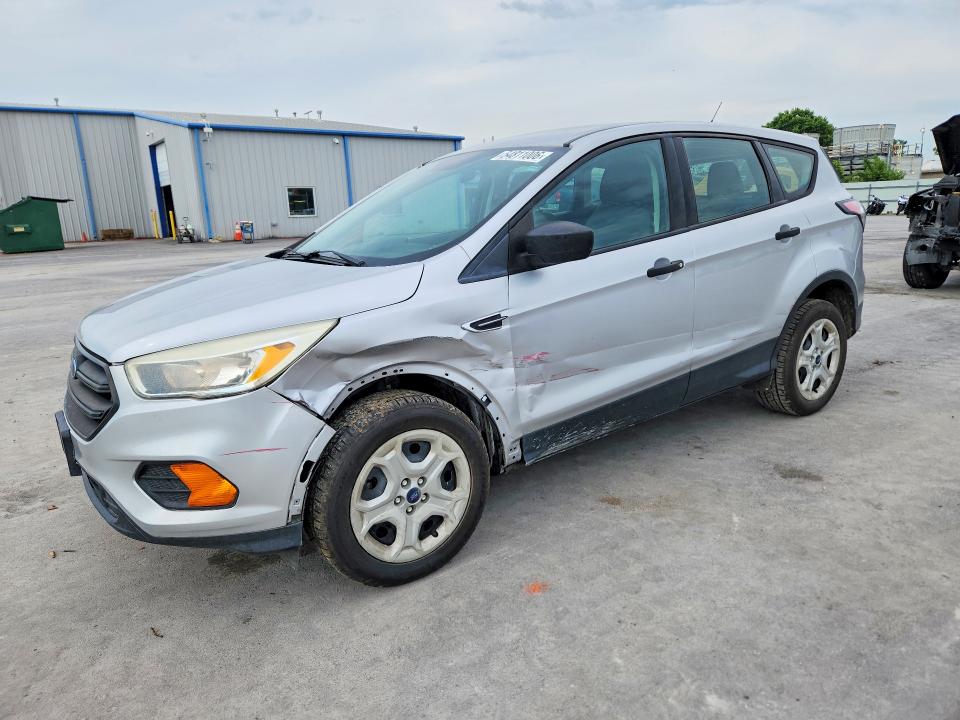 2017 Ford Escape მანქანა იყიდება აუქციონზე, vin: 1FMCU0F70HUE71703, აუქციონის ნომერი: 54811006