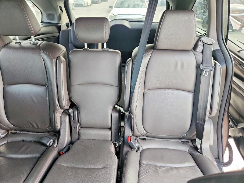 54196316 :رقم المزاد ، 5FNRL6H90KB112001 vin ، 2019 Honda Odyssey مزاد بيع