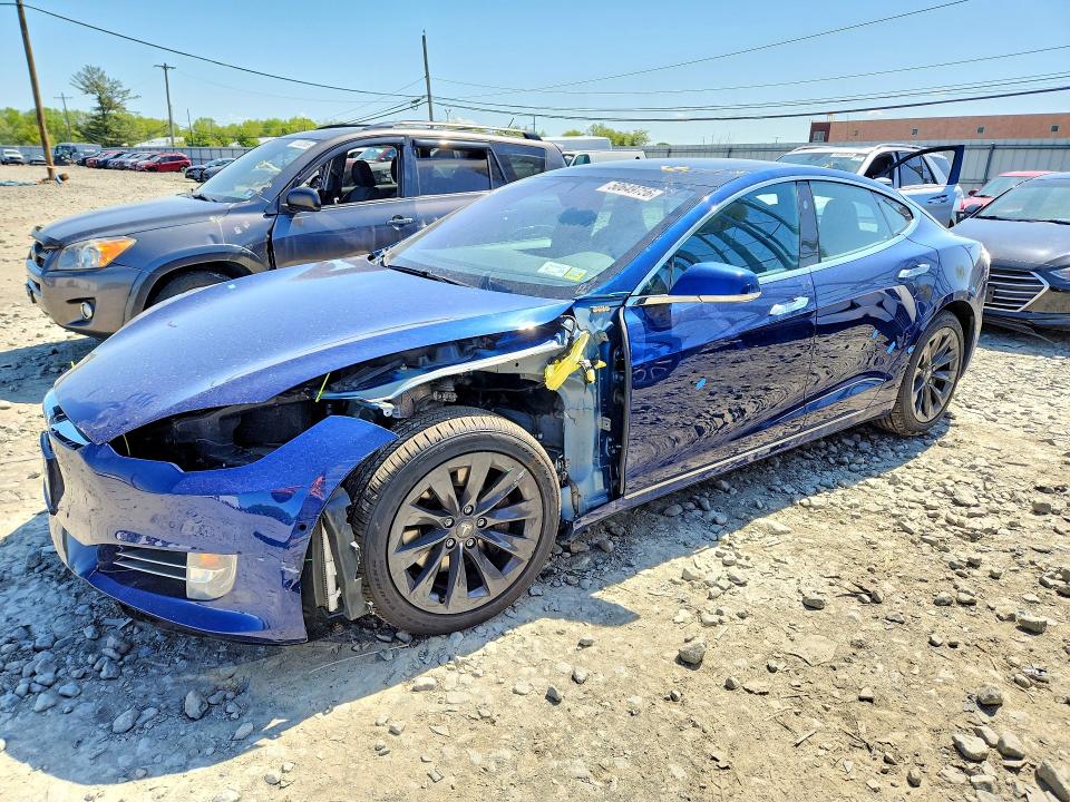 2018 Tesla Model S მანქანა იყიდება აუქციონზე, vin: 5YJSA1E29JF244271, აუქციონის ნომერი: 50649756