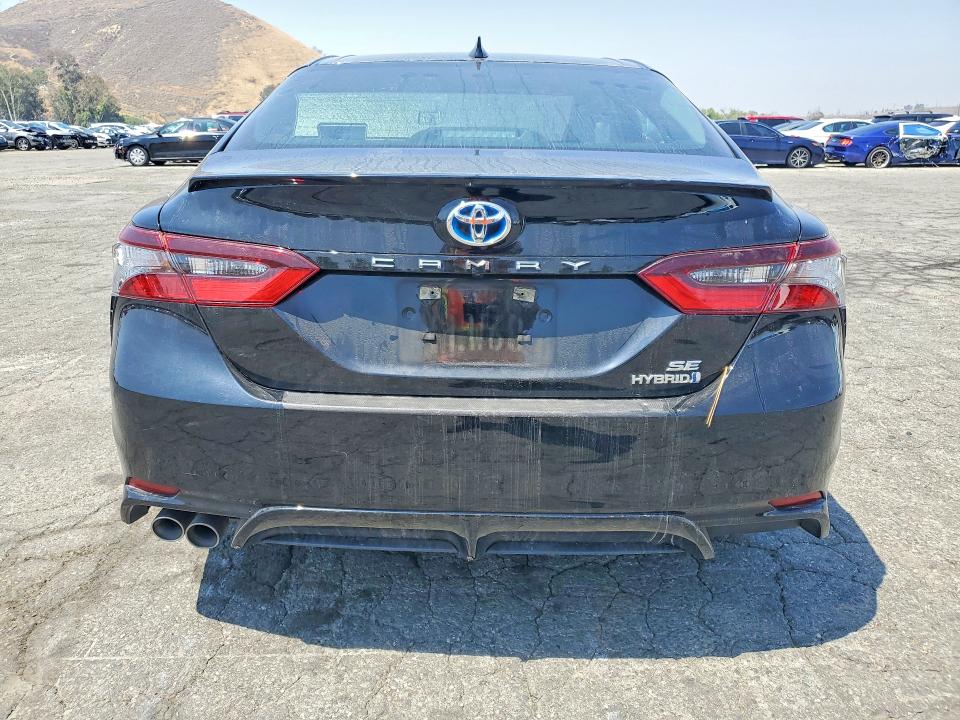 Продажа на аукционе авто 2022 Toyota Camry Hybrid, vin: 4T1G31AK2NU597885, номер лота: 52942186