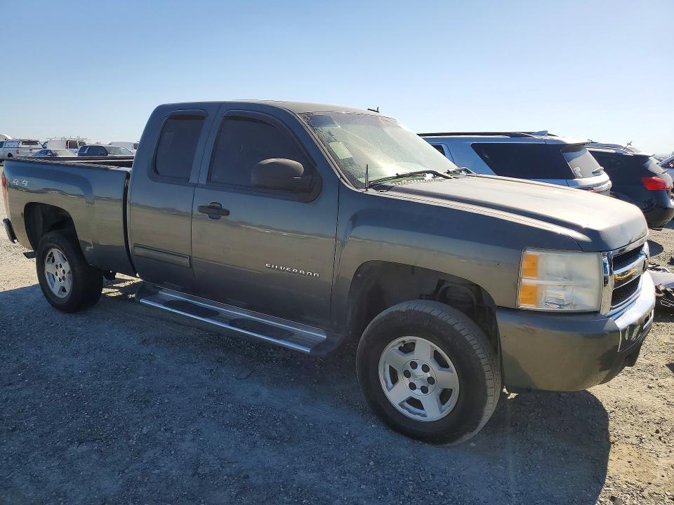 Продаж на аукціоні авто 2011 Chevrolet Silverado, vin: 1GCRKREA0BZ330419, номер лоту: 53995576