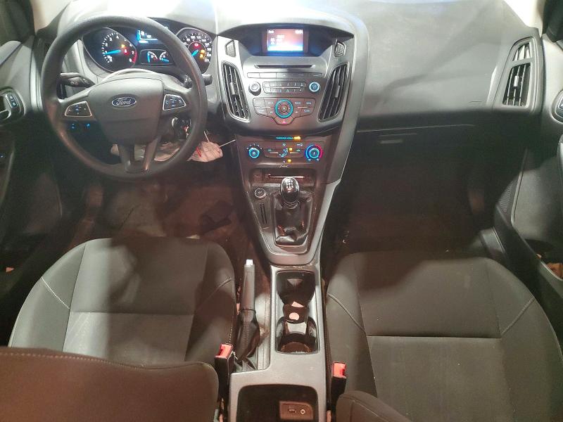 53682226 :رقم المزاد ، 1FADP3E27FL257923 vin ، 2015 Ford Focus مزاد بيع