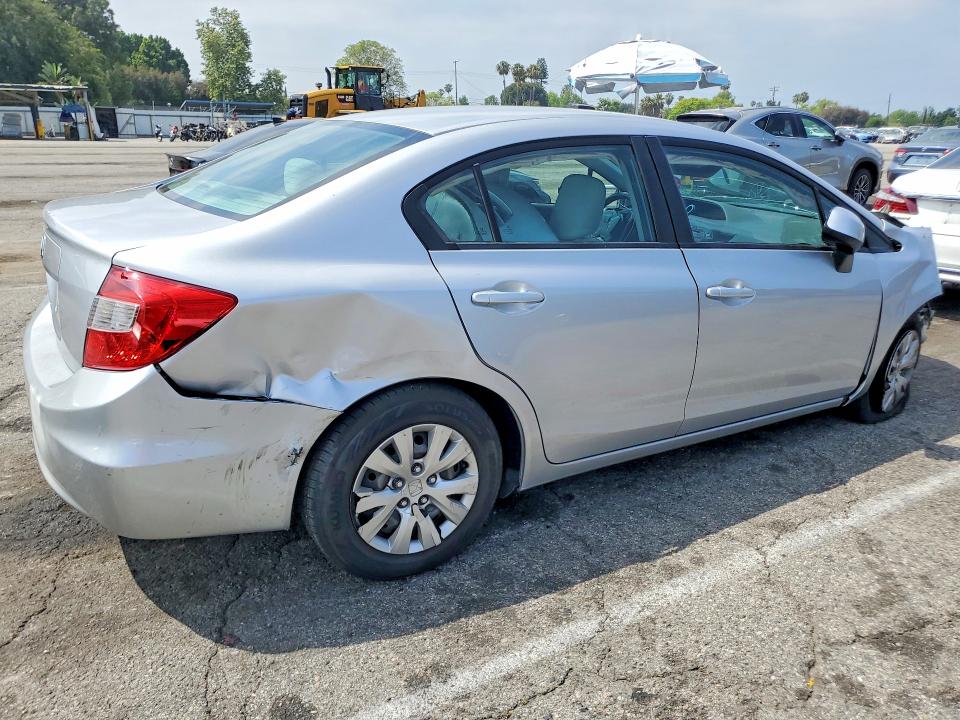 Продажа на аукционе авто 2012 Honda Civic, vin: 2HGFB2F56CH590242, номер лота: 51894716