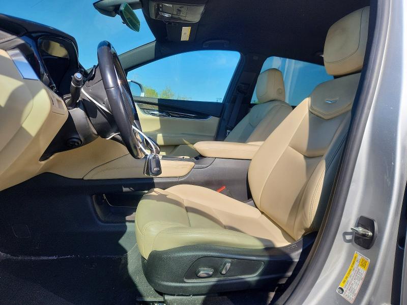 52512606 :رقم المزاد ، 1GYKNARS2HZ263886 vin ، 2017 Cadillac Xt4 مزاد بيع