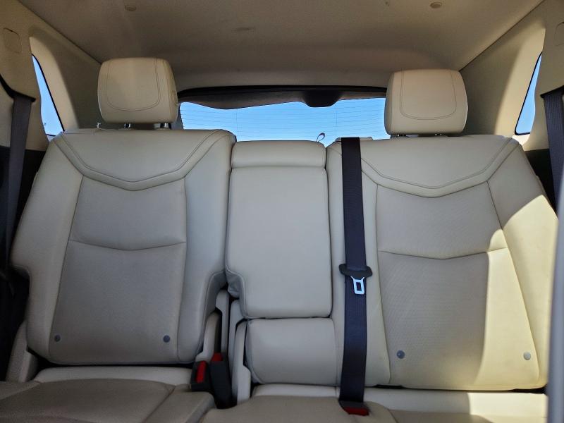 51918336 :رقم المزاد ، 1GYKNDRS8JZ125616 vin ، 2018 Cadillac Xt5 مزاد بيع
