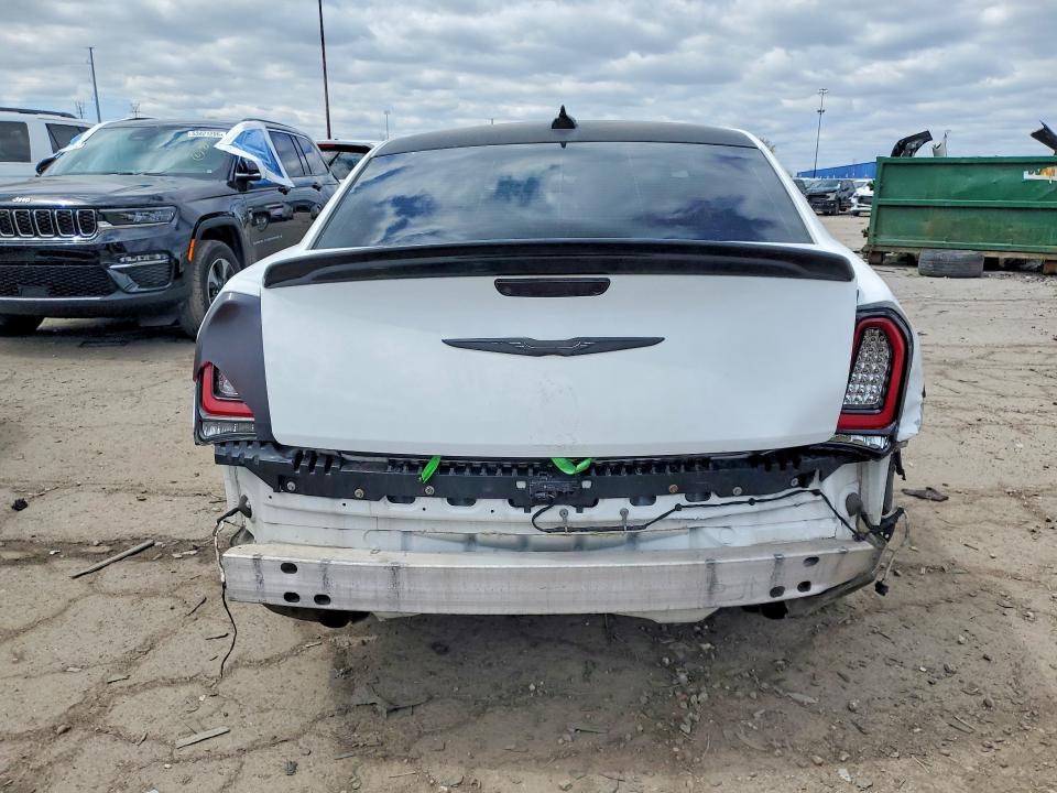 53640016 :رقم المزاد ، 2C3CCAGG0HH599801 vin ، 2017 Chrysler 300 مزاد بيع