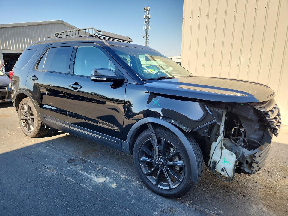 2017 Ford Explorer მანქანა იყიდება აუქციონზე, vin: 1FM5K7D82HGA22962, აუქციონის ნომერი: 52780356