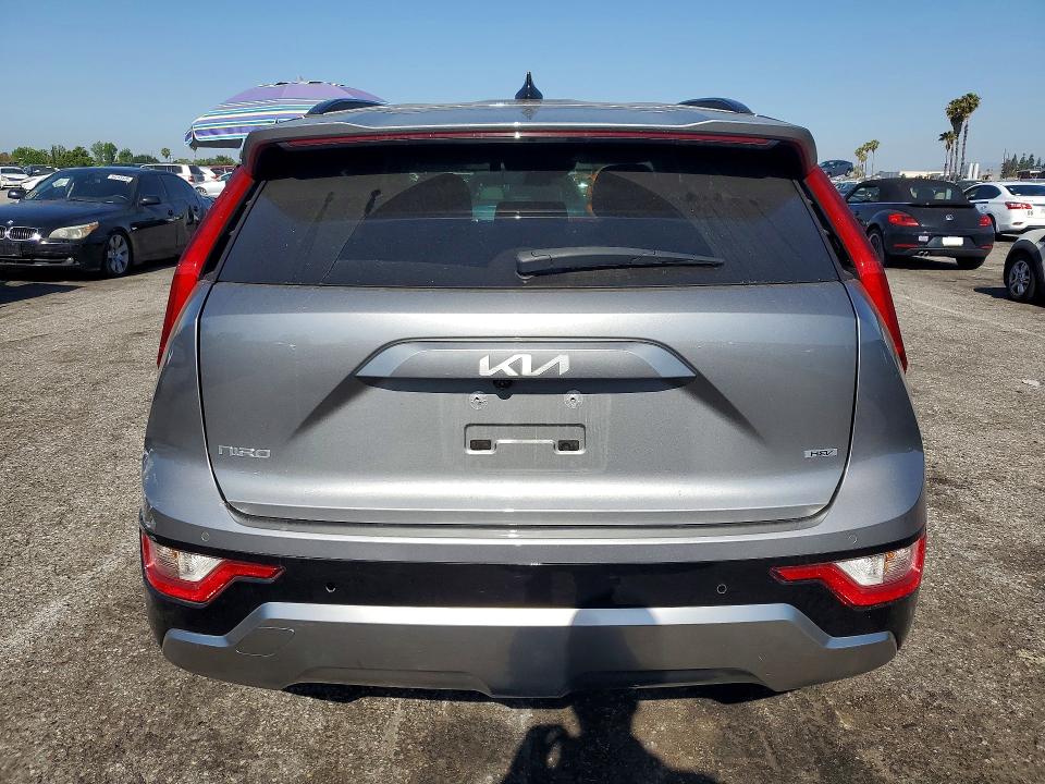 2023 Kia Niro მანქანა იყიდება აუქციონზე, vin: KNDCR3LE6P5058316, აუქციონის ნომერი: 54248356