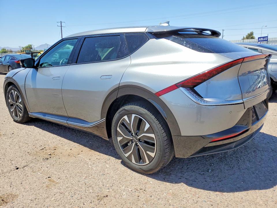 Продажа на аукционе авто 2024 Kia Ev6, vin: KNDC34LA0R5197557, номер лота: 53573516