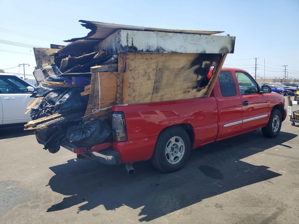 53105876 :رقم المزاد ، 2GTEC19V431382477 vin ، 2003 Gmc New Sierra مزاد بيع