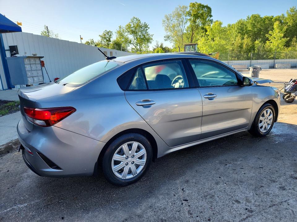 2022 Kia Rio მანქანა იყიდება აუქციონზე, vin: 3KPA24AD5NE461152, აუქციონის ნომერი: 53095756