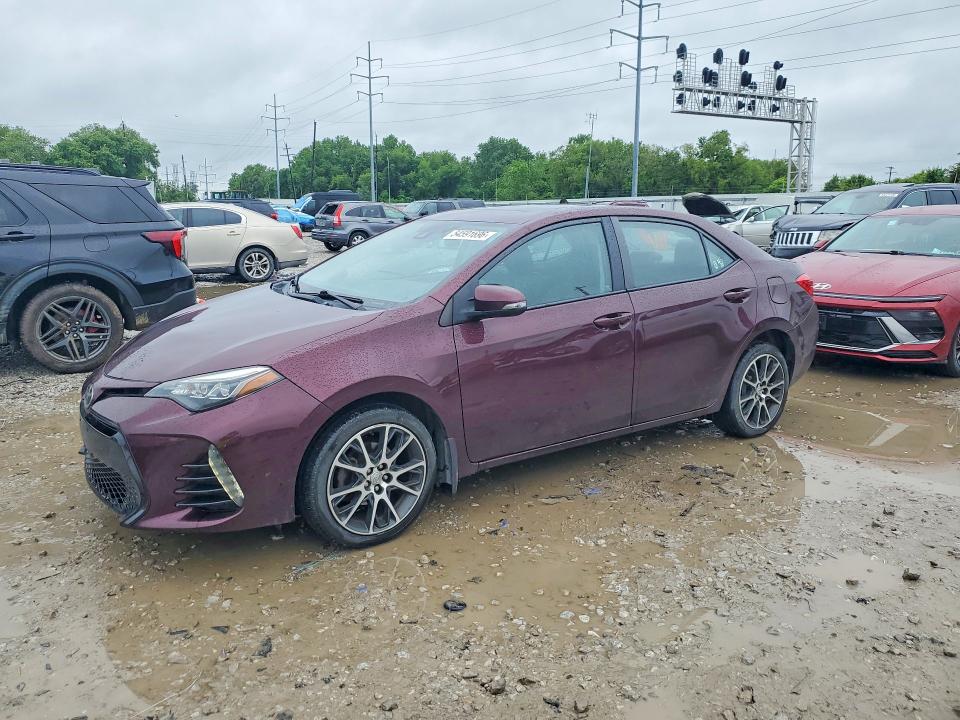54591696 :رقم المزاد ، 5YFBURHE1HP645081 vin ، 2017 Toyota Corolla مزاد بيع