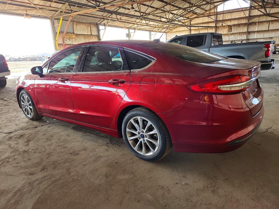 53582736 :رقم المزاد ، 3FA6P0HD9HR399280 vin ، 2017 Ford Fusion مزاد بيع