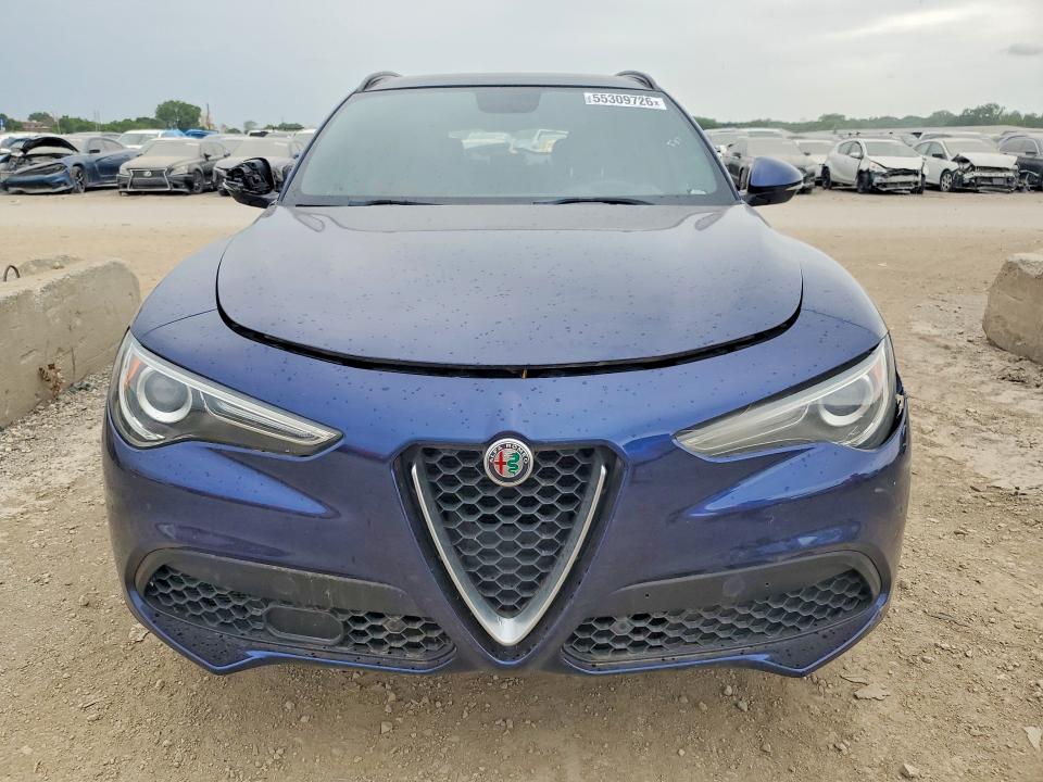 2018 Alfa Romeo Stelvio მანქანა იყიდება აუქციონზე, vin: ZASFAKNN4J7B78596, აუქციონის ნომერი: 55309726