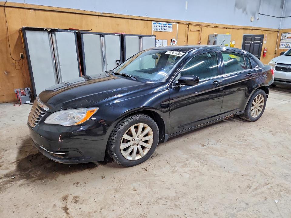 2011 Chrysler 200 მანქანა იყიდება აუქციონზე, vin: 1C3BC1FB4BN602327, აუქციონის ნომერი: 54582026