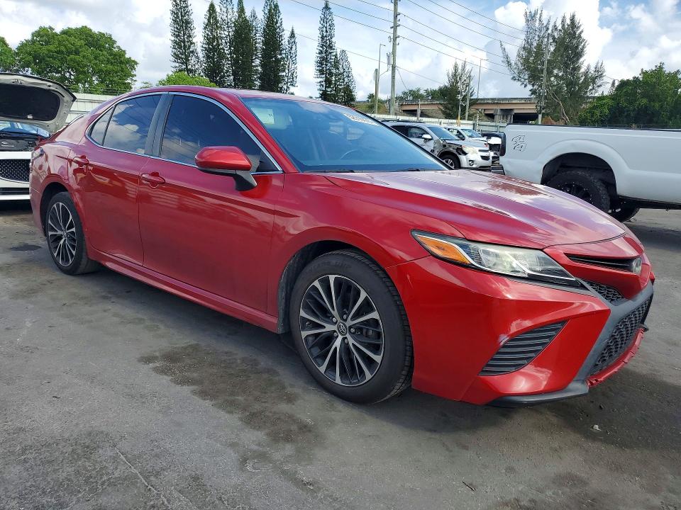 Auction sale of the 2019 Toyota Camry, vin: 4T1B11HKXKU177096, lot number: 52916476
