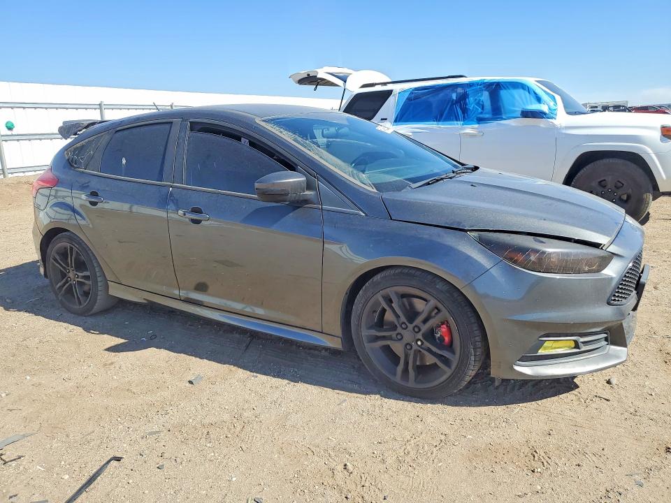 2017 Ford Focus მანქანა იყიდება აუქციონზე, vin: 1FADP3L9XHL206130, აუქციონის ნომერი: 54496356