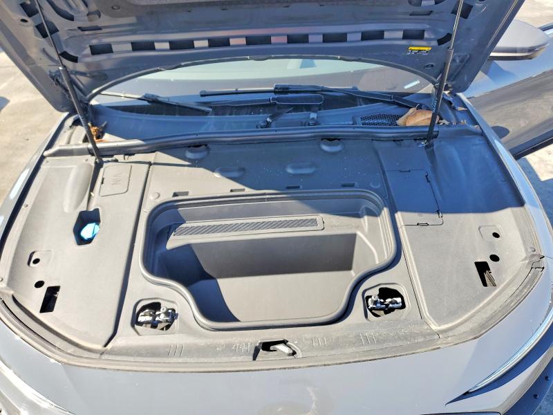 52835086 :رقم المزاد ، WAU2CAGH1SA014047 vin ، 2025 Audi A6 E-tron مزاد بيع